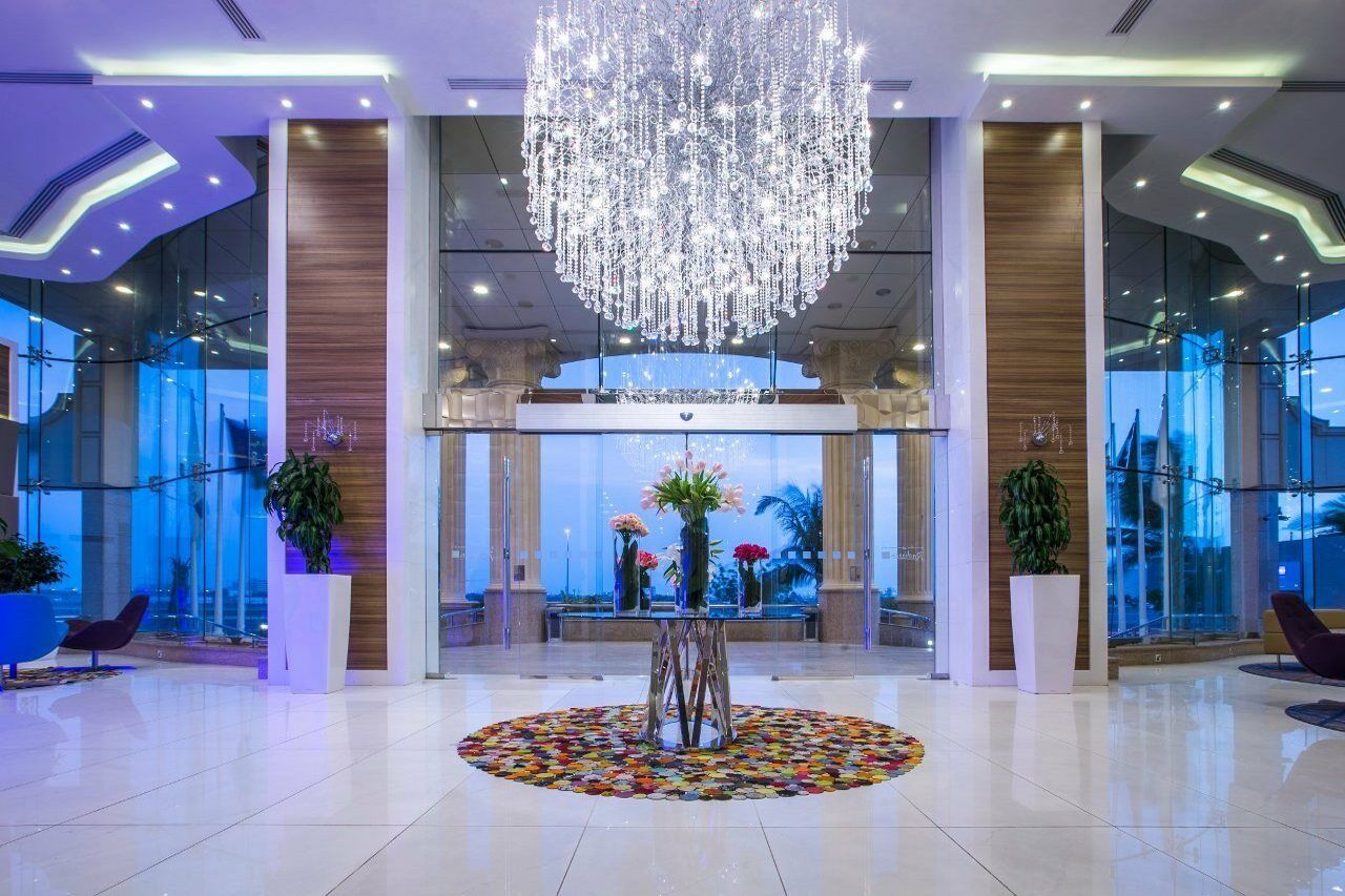 Radisson Blu Plaza होटल
